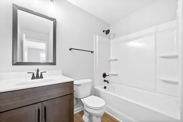 $1,250 | 332 Church Street, Unit C, Clarksville, TN 37040