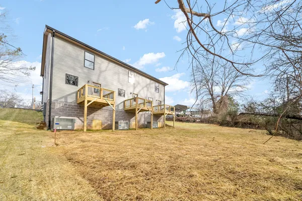 $1,250 | 332 Church Street, Unit C, Clarksville, TN 37040