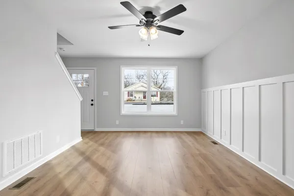 $1,250 | 332 Church Street, Unit C, Clarksville, TN 37040