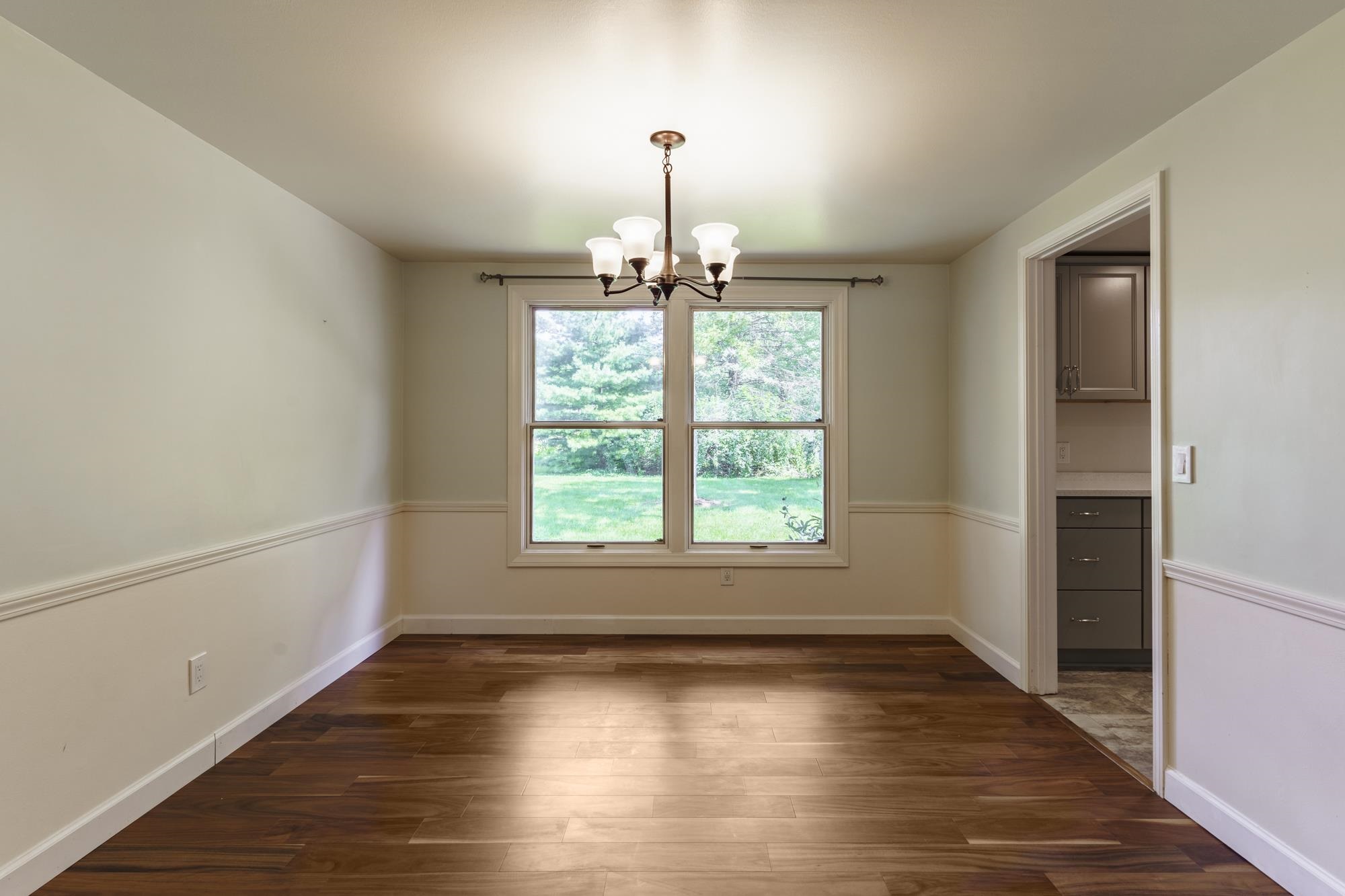 5521 West Hills Road Fort Wayne, IN 46804 - Photo 11 of 36 Gallery Image 11