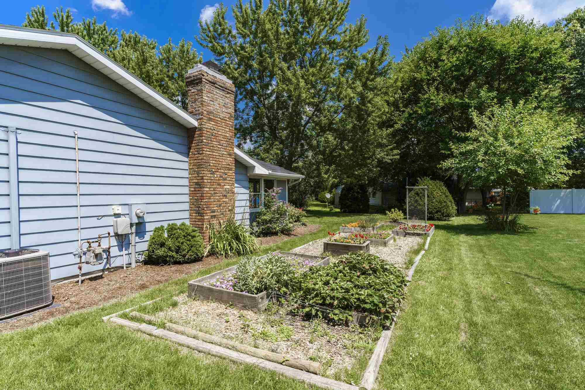 5521 West Hills Road Fort Wayne, IN 46804 - Photo 7 of 36 Gallery Image 7