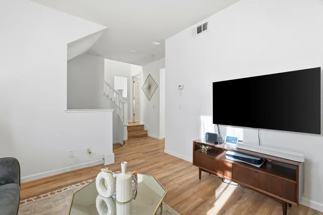 $1,249,000 | 1622 Salamoni Court, San Jose, CA 95133