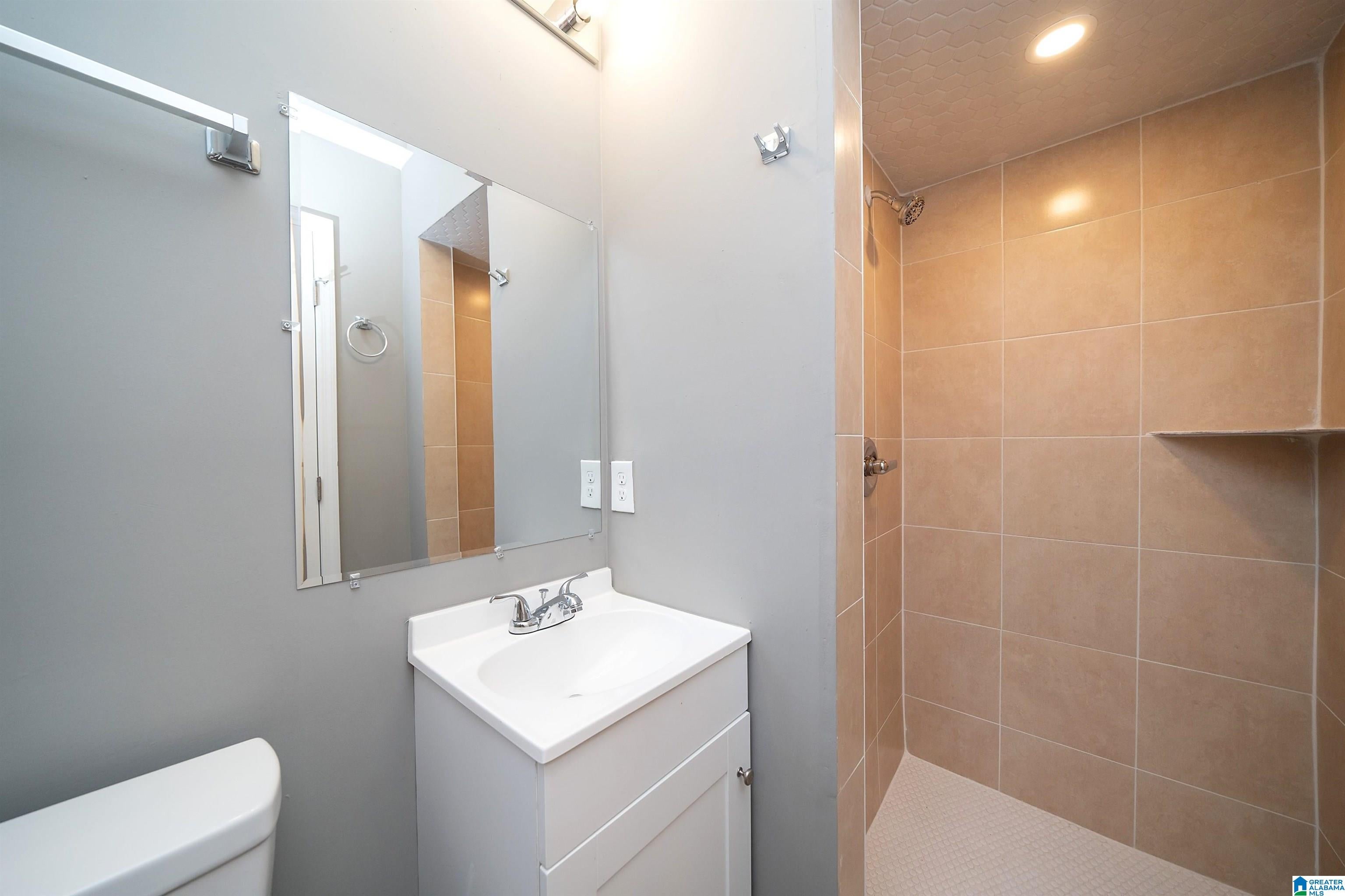 13050 Alpine Circle Lake View, AL 35111 - Photo 12 of 19 Gallery Image 12