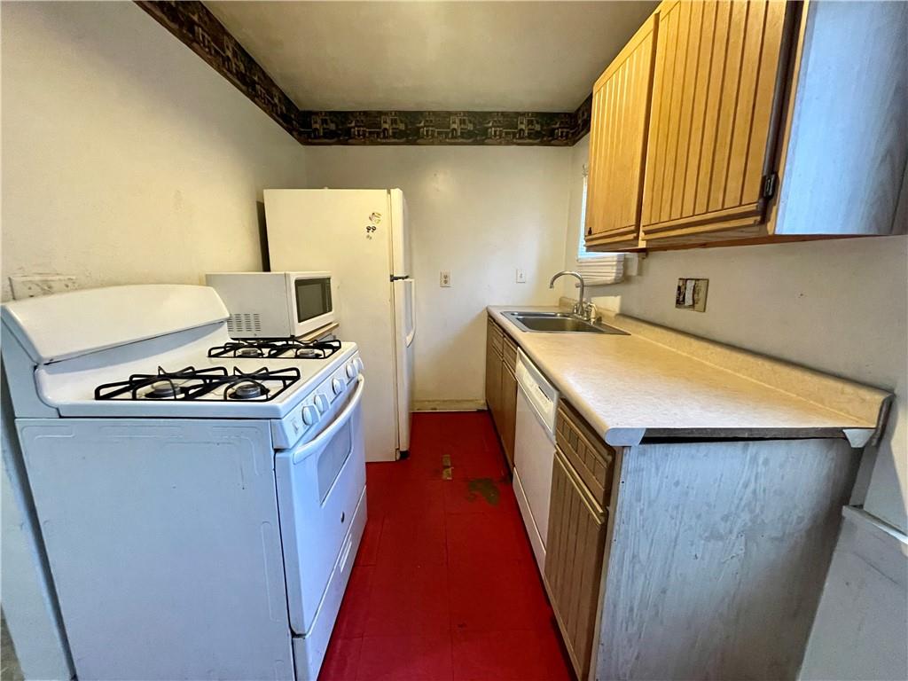 2582 Midland Beaver Road Industry, PA 15052 - Photo 8 of 19 Gallery Image 8