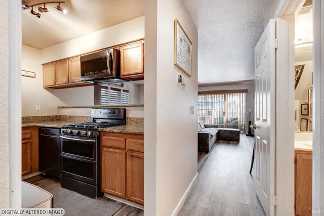 $469,000 | 590 Laurel Grove Circle, Santa Rosa, CA 95407