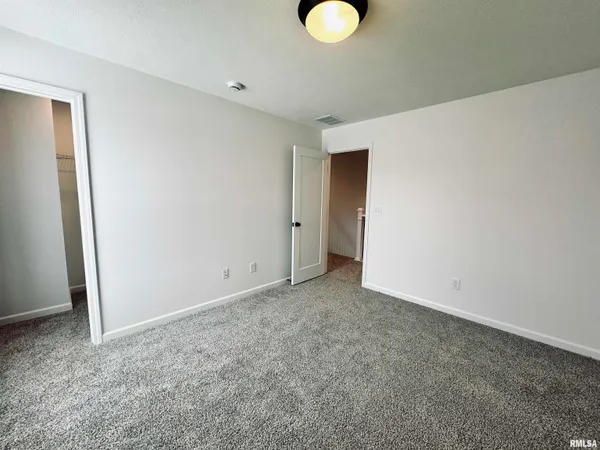 $419,900 | 3826 West Fiona Way, Dunlap, IL 61525