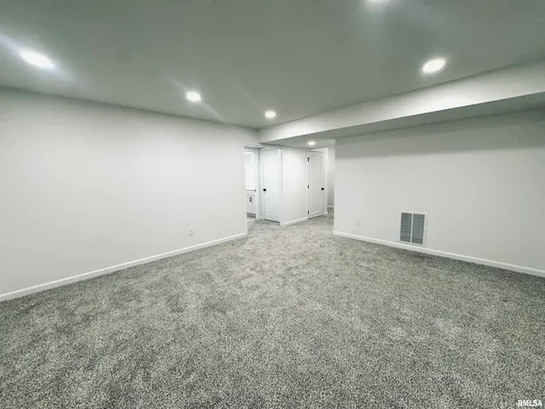 $419,900 | 3826 West Fiona Way, Dunlap, IL 61525