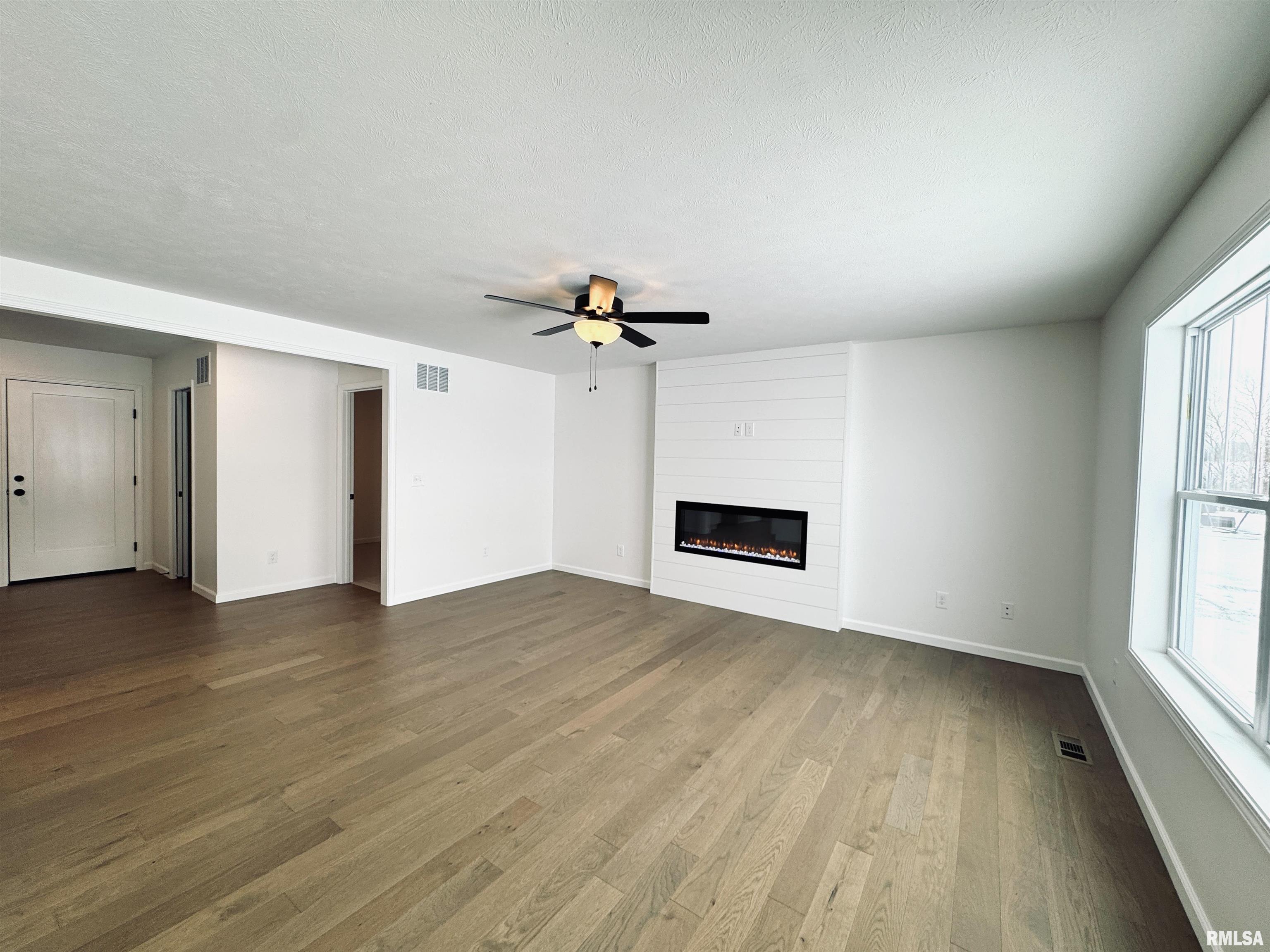 3826 West Fiona Way Dunlap, IL 61525 - Photo 10 of 48