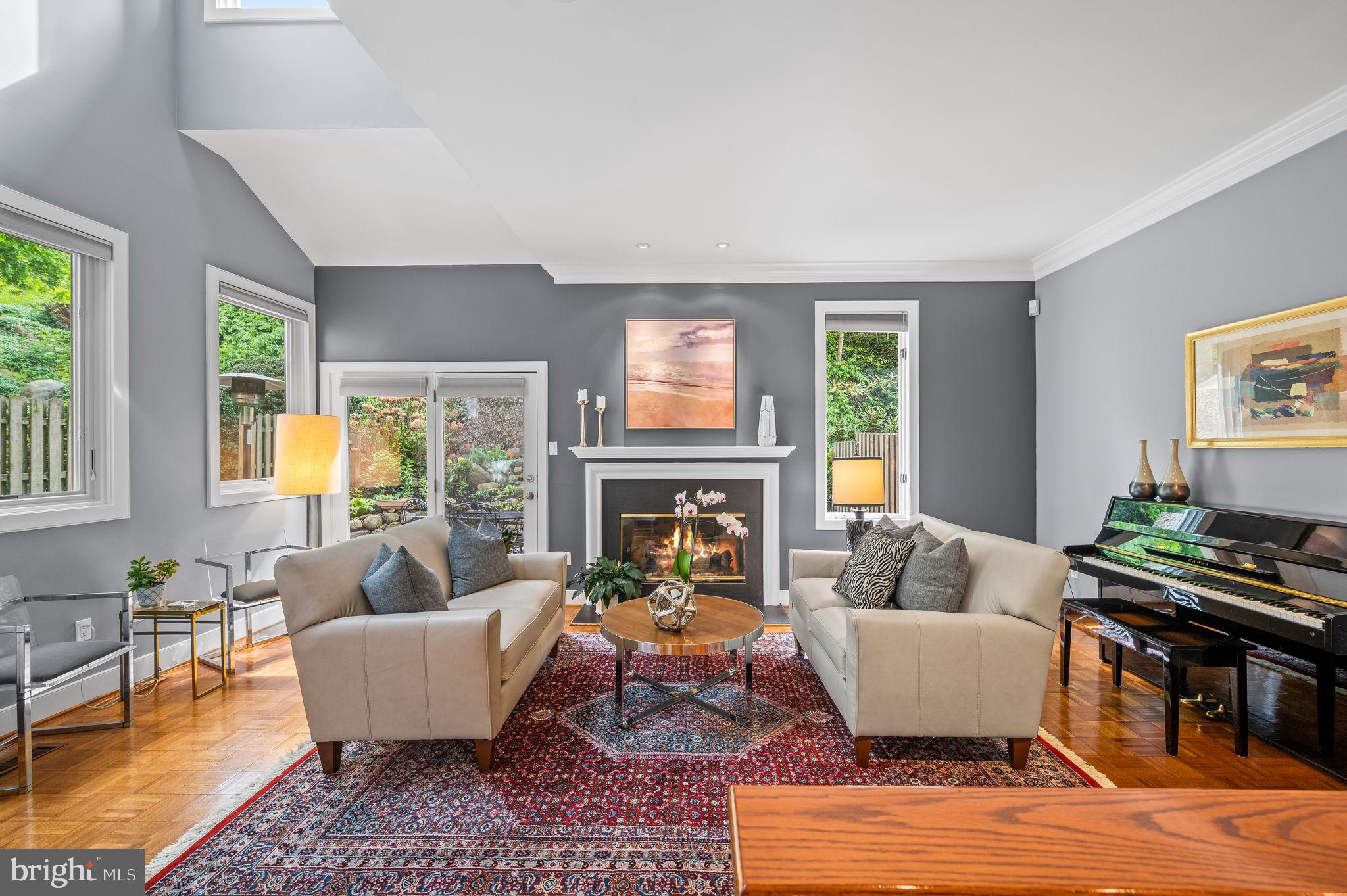22 Greythorne Woods Circle Wayne, PA 19087 - Photo 5 of 47