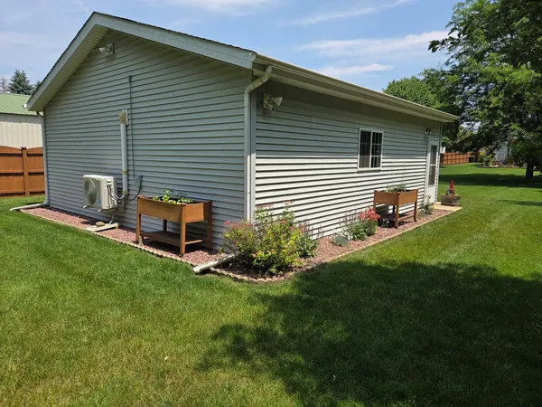 $459,900 | 24802 South Elsie Street, Channahon, IL 60410