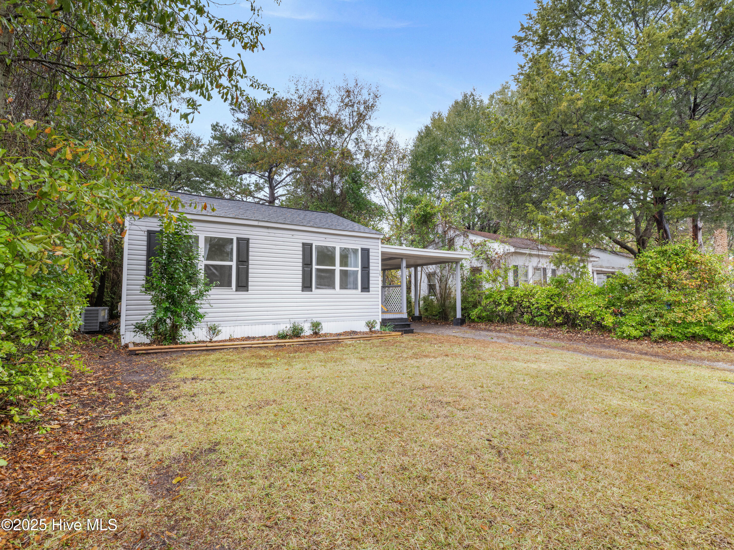 125 Preston Road Jacksonville, NC 28540 - Photo 4 of 30 025A1597