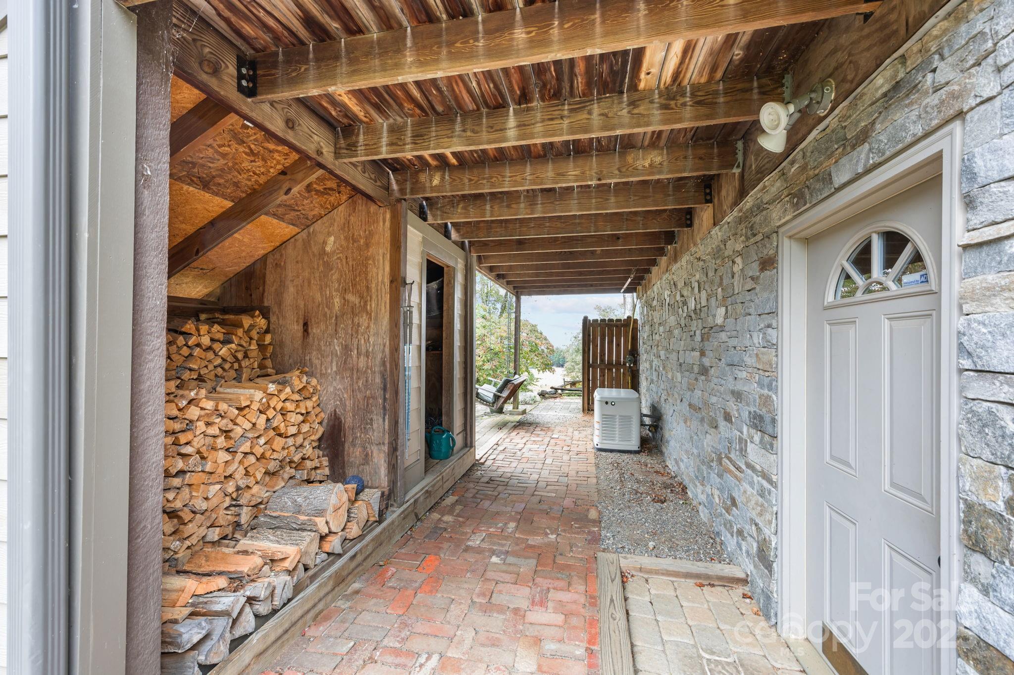 71 Kuykendall Branch Road Asheville, NC 28804 - Photo 24 of 43