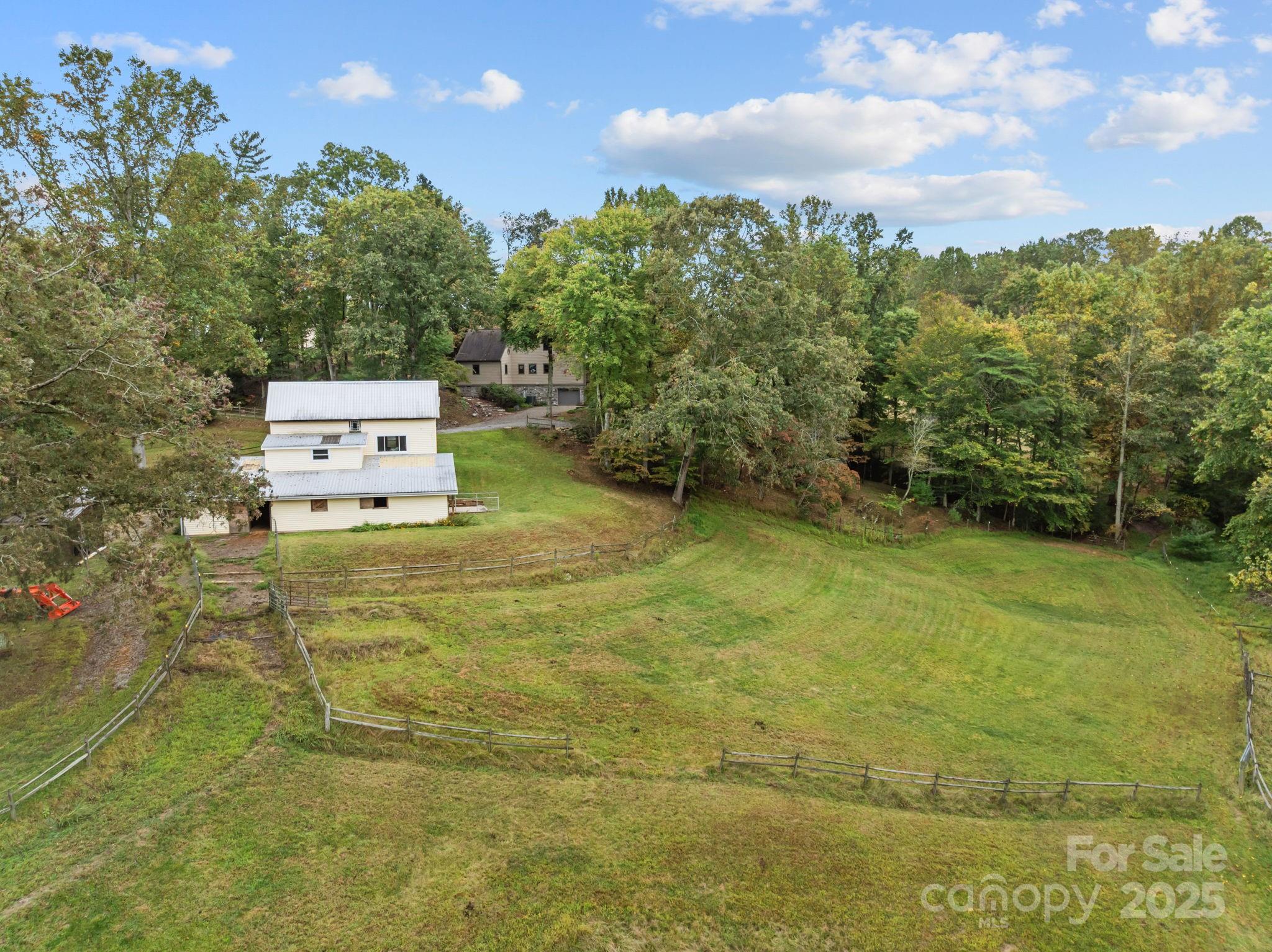 71 Kuykendall Branch Road Asheville, NC 28804 - Photo 26 of 43
