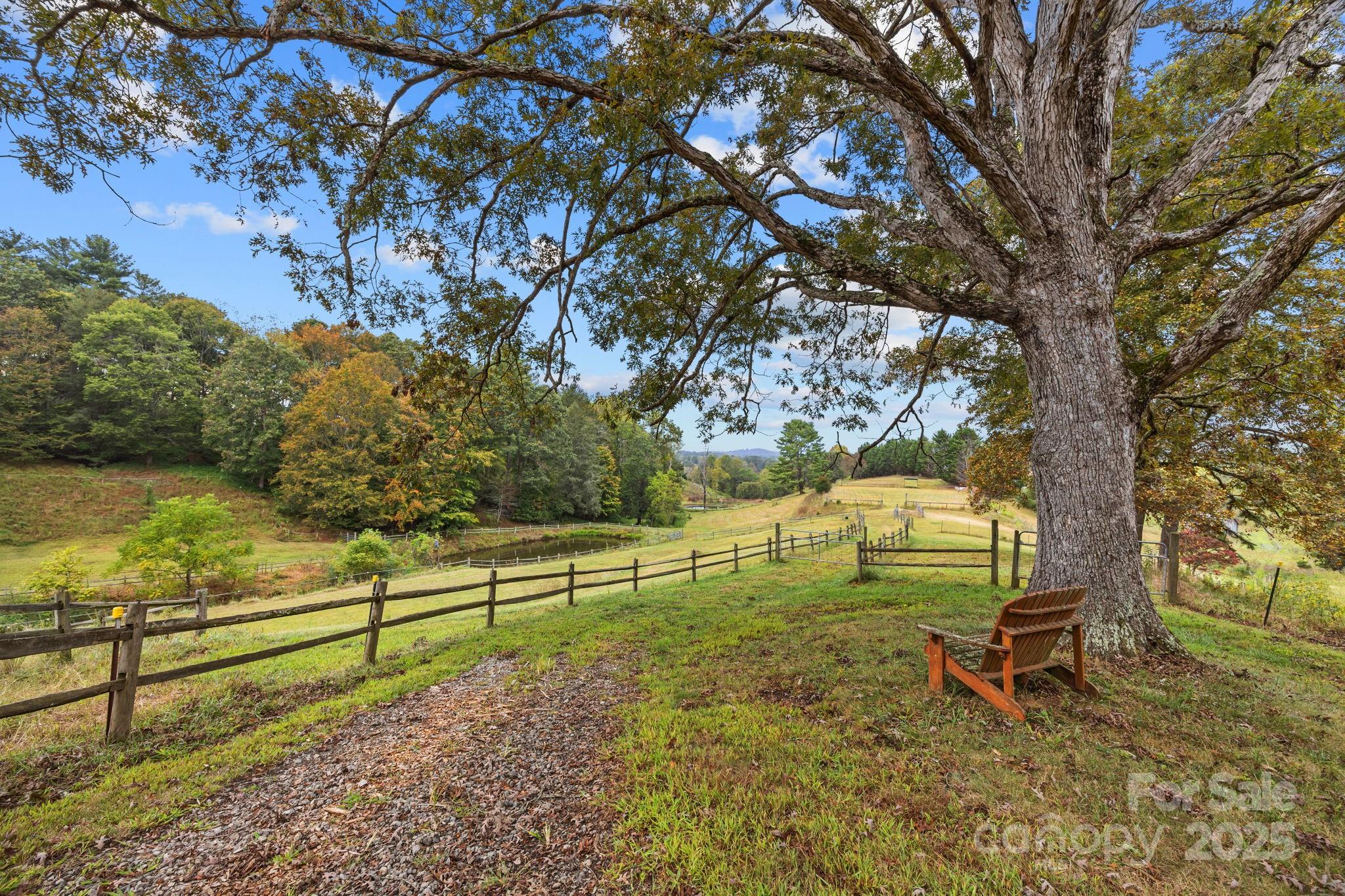 71 Kuykendall Branch Road Asheville, NC 28804 - Photo 37 of 43