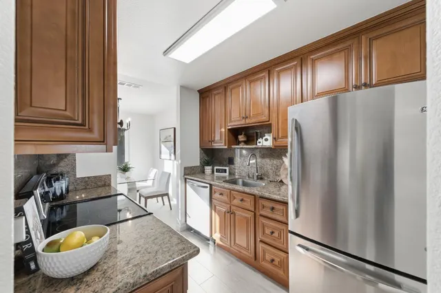 $769,999 | 2265 Sun Glory Lane, Unit B, San Jose, CA 95124