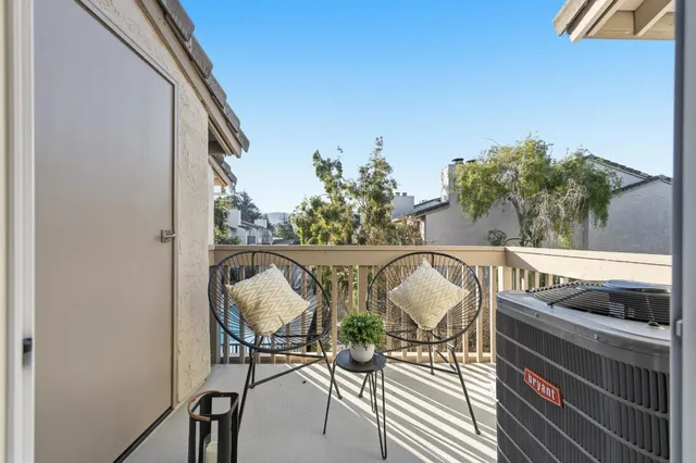 $769,999 | 2265 Sun Glory Lane, Unit B, San Jose, CA 95124