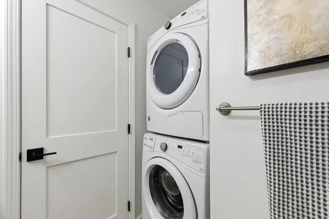 $769,999 | 2265 Sun Glory Lane, Unit B, San Jose, CA 95124