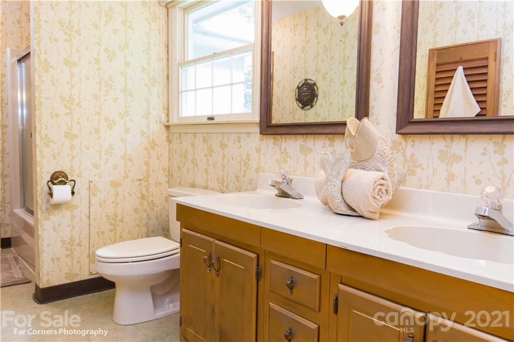 77 Workman Road Sylva, NC 28779 - Photo 22 of 34 Gallery Image 22