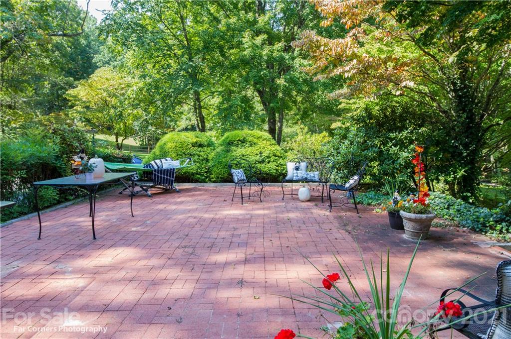 77 Workman Road Sylva, NC 28779 - Photo 32 of 34 Gallery Image 32