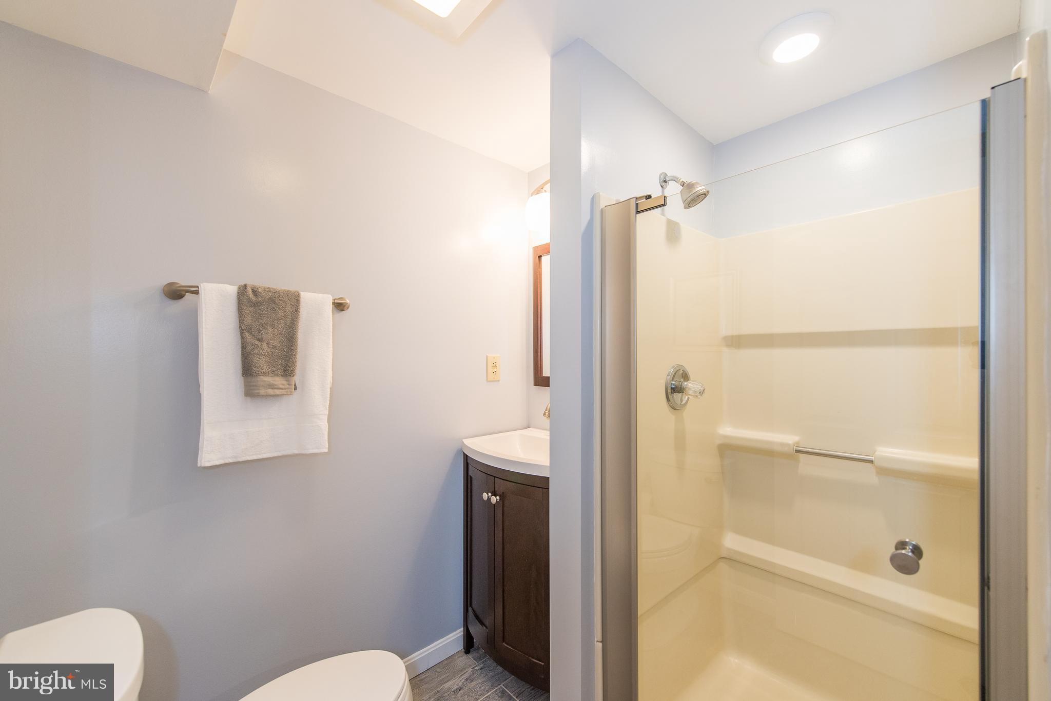 45 Glen Alpine Road Phoenix, MD 21131 - Photo 19 of 48 Bath