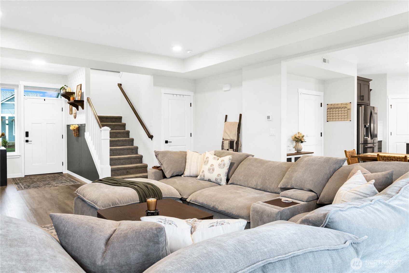 605 Cardinal Avenue Winlock, WA 98596 - Photo 4 of 39