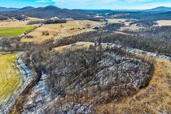 $480,000 | 226 Magnolia Lane, Callaway, VA 24067