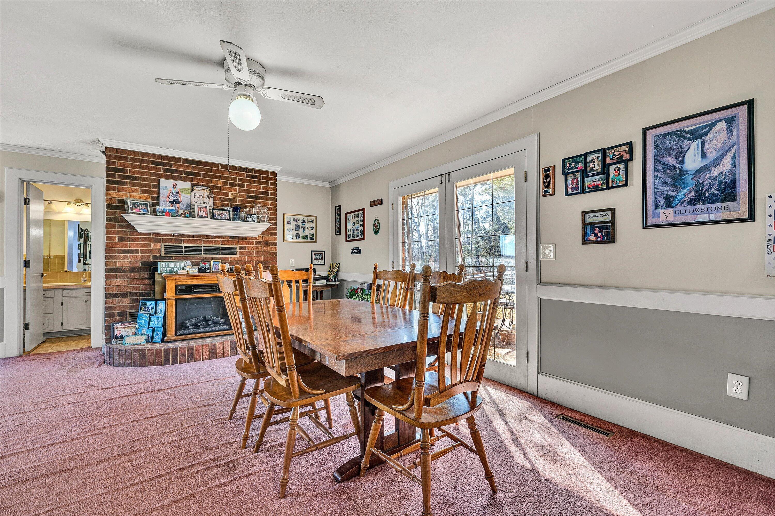 226 Magnolia Lane Callaway, VA 24067 - Photo 10 of 82 226 Magnolia LN