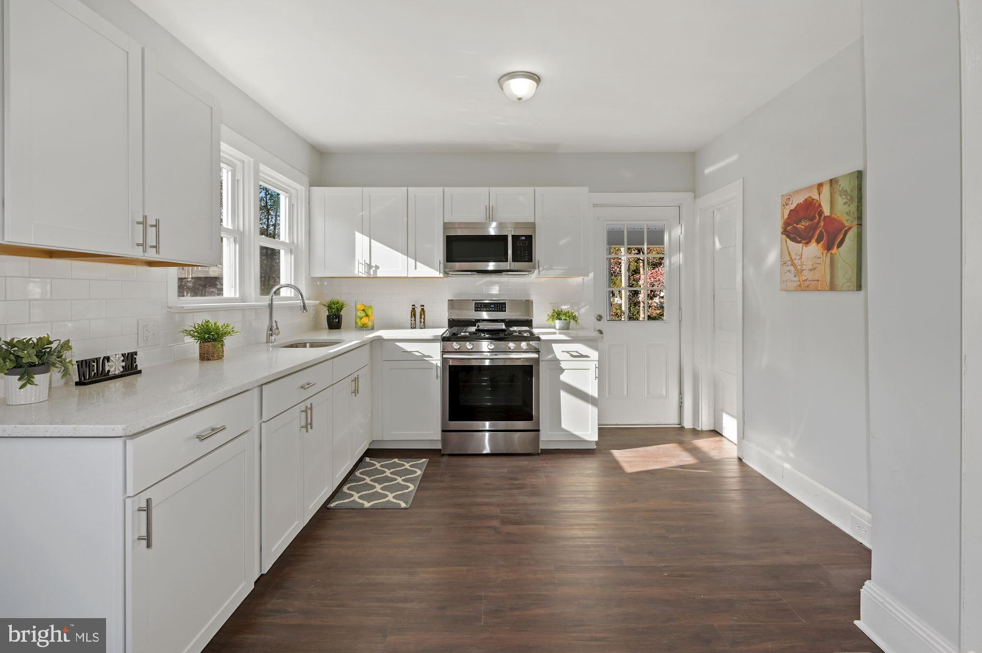 207 New Albany Road Moorestown, NJ 08057 - Photo 10 of 26 Kitchen