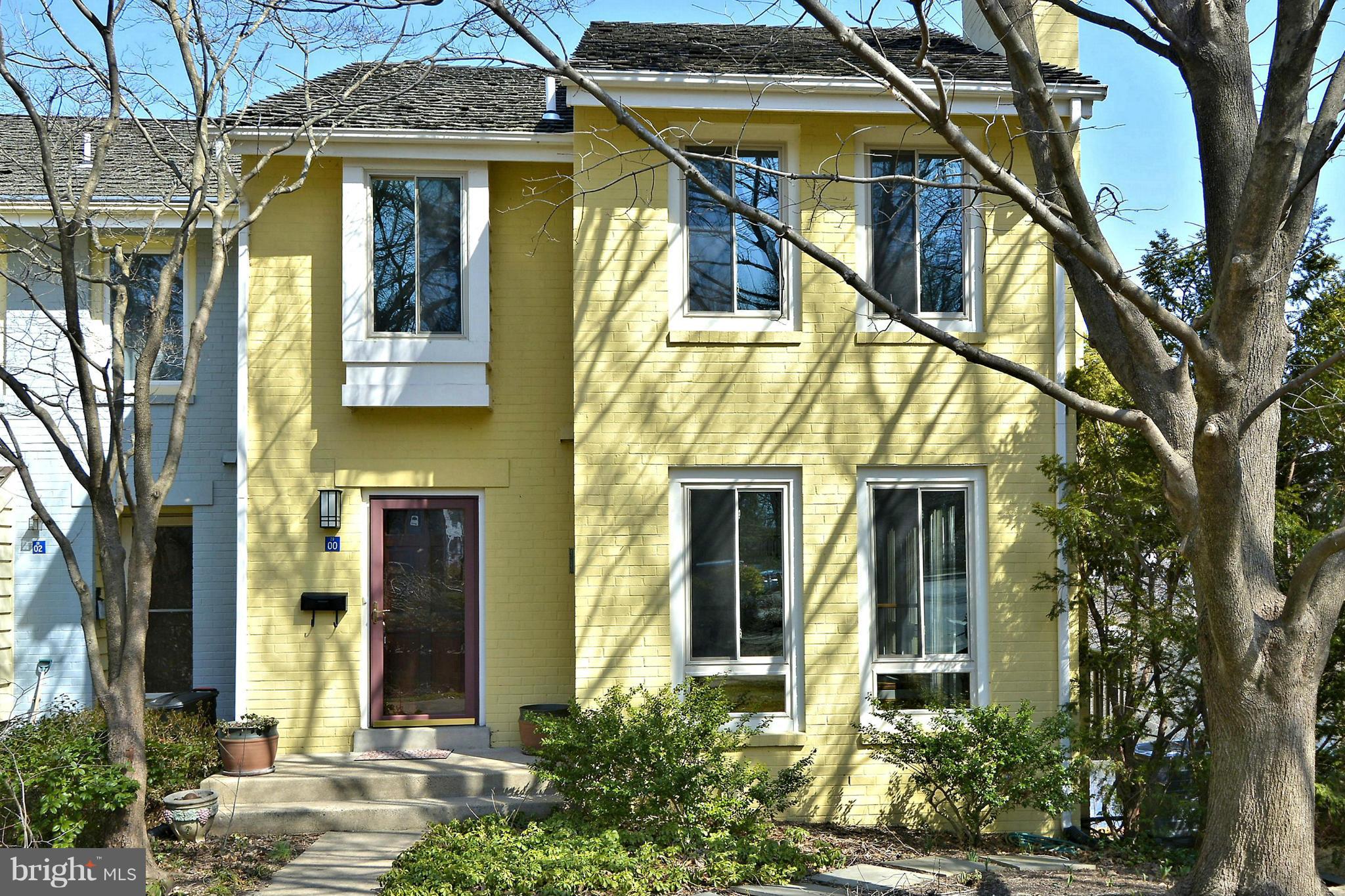 2000 Chadds Ford Drive Reston, VA 20191 - Photo 1 of 30 Exterior (Front)