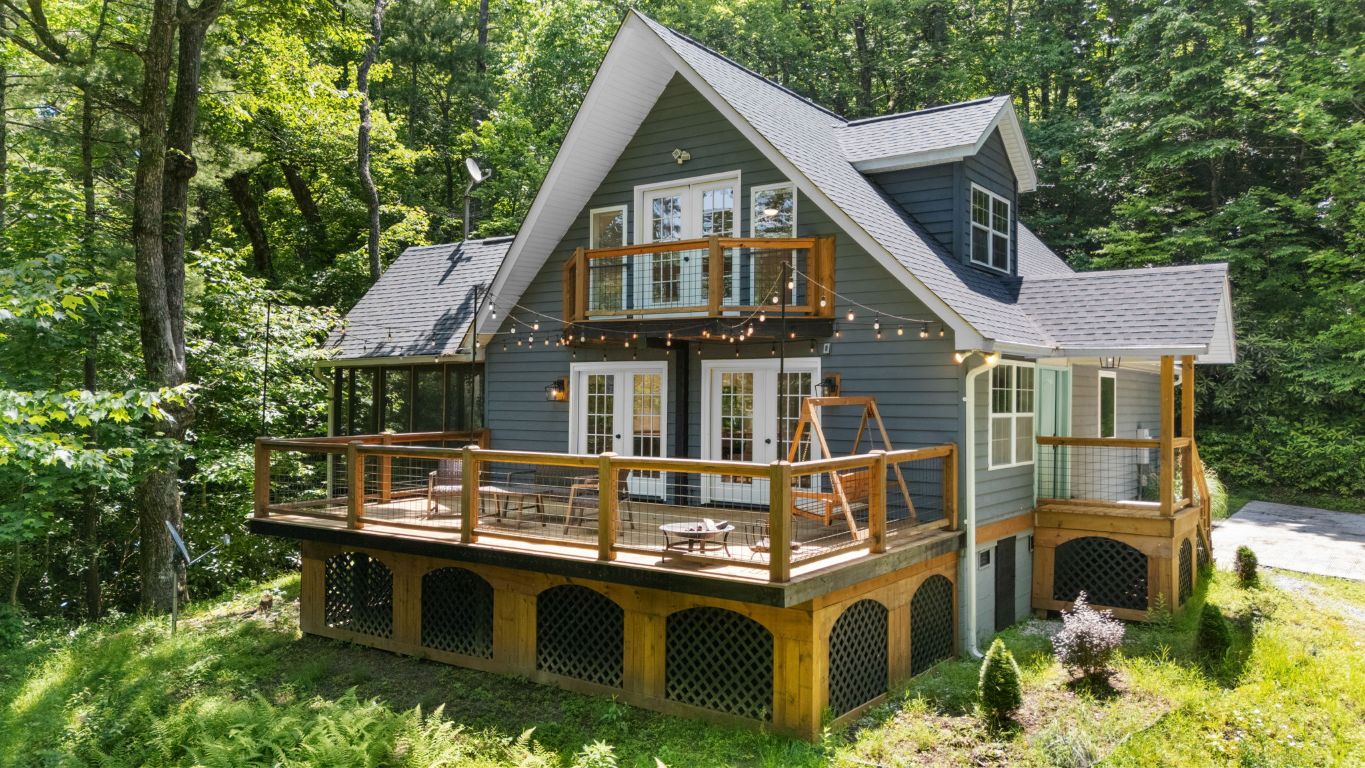 500 Walking Stick Road Highlands, NC 28741 - Photo 30 of 39 Gallery Image 30