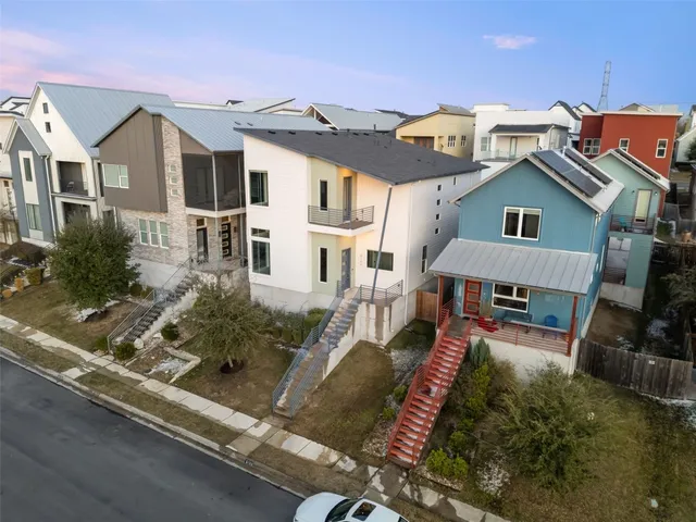 $650,000 | 6109 Seville Drive, Austin, TX 78724