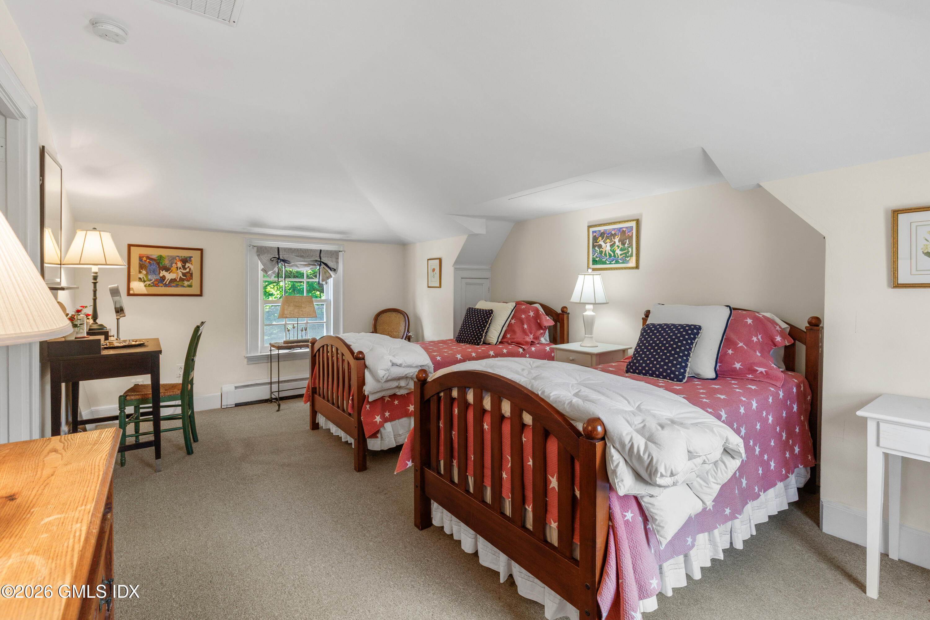 456 Round Hill Road Greenwich, CT 06831 - Photo 26 of 33 Cottage