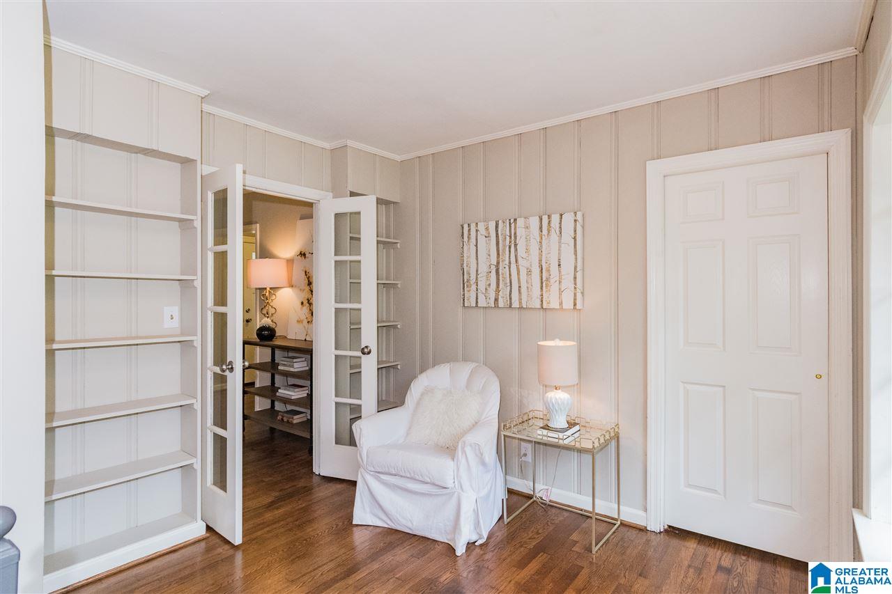 409 Shades Crest Road Birmingham, AL 35226 - Photo 18 of 37