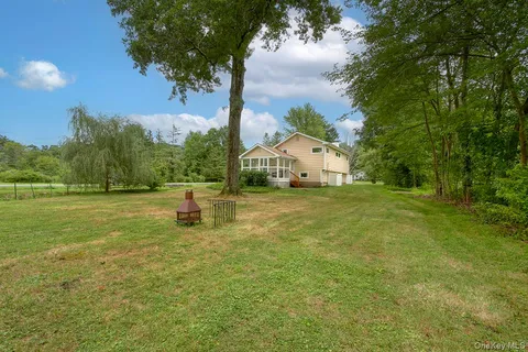 $839,000 | 22 Daly Cross Road, Mount Kisco, NY 10549