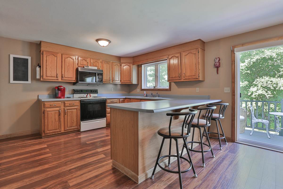 9 Crane Crossing Road, Unit 23 Plaistow, NH 03865 - Photo 3 of 24 Gallery Image 3
