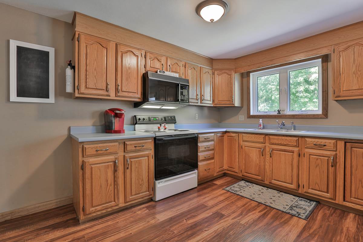 9 Crane Crossing Road, Unit 23 Plaistow, NH 03865 - Photo 5 of 24 Gallery Image 5