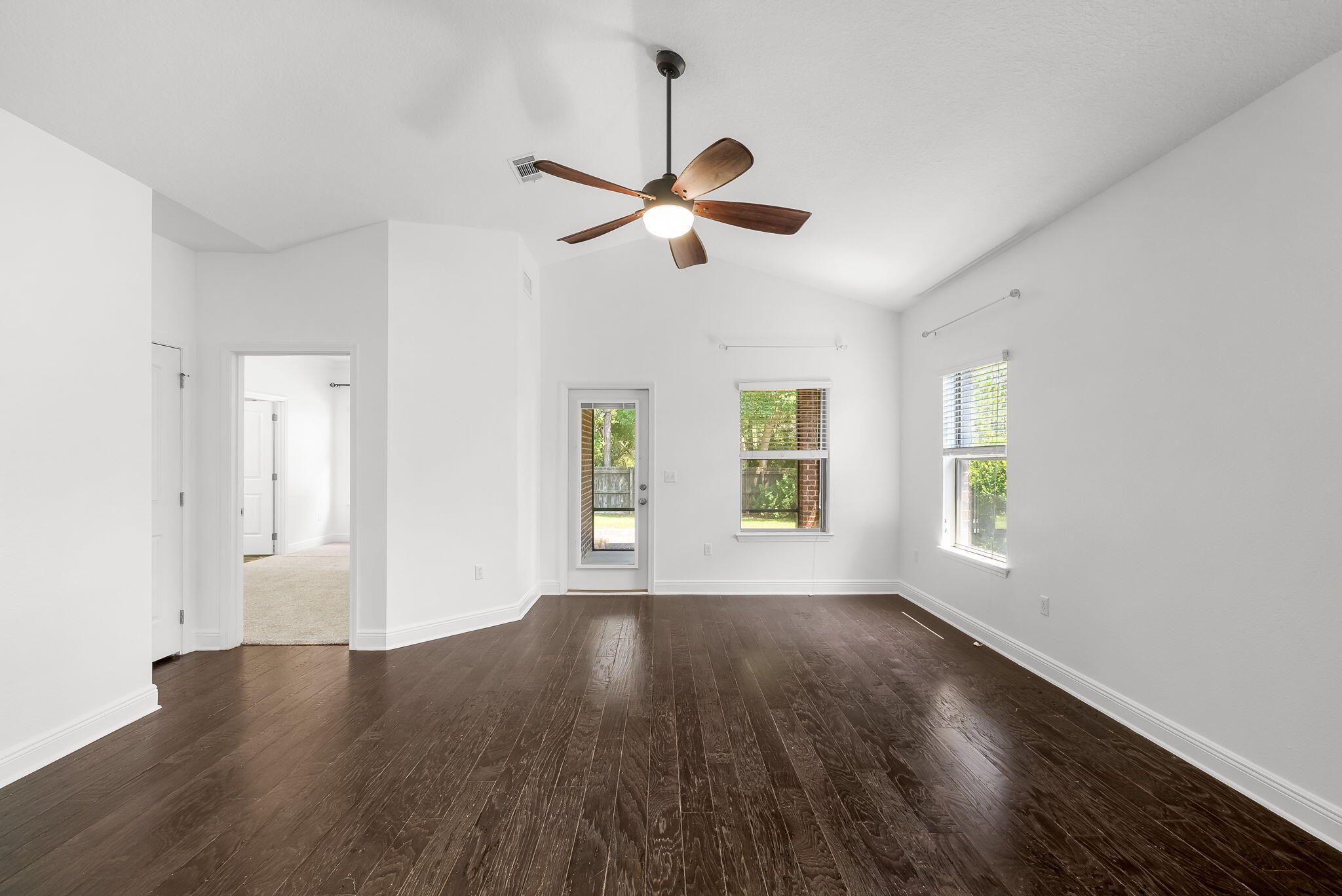 282 Whispering Lake Drive Santa Rosa Beach, FL 32459 - Photo 13 of 35 13-web-or-mls-282 Whispering Lake Dr-13