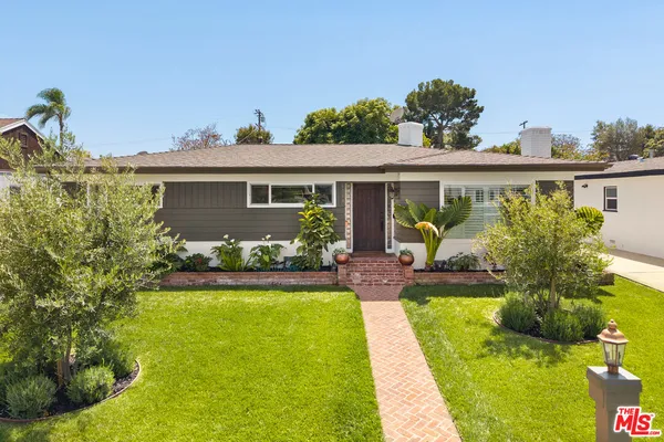 $2,495,000 | 6364 West 77th Street, Los Angeles, CA 90045