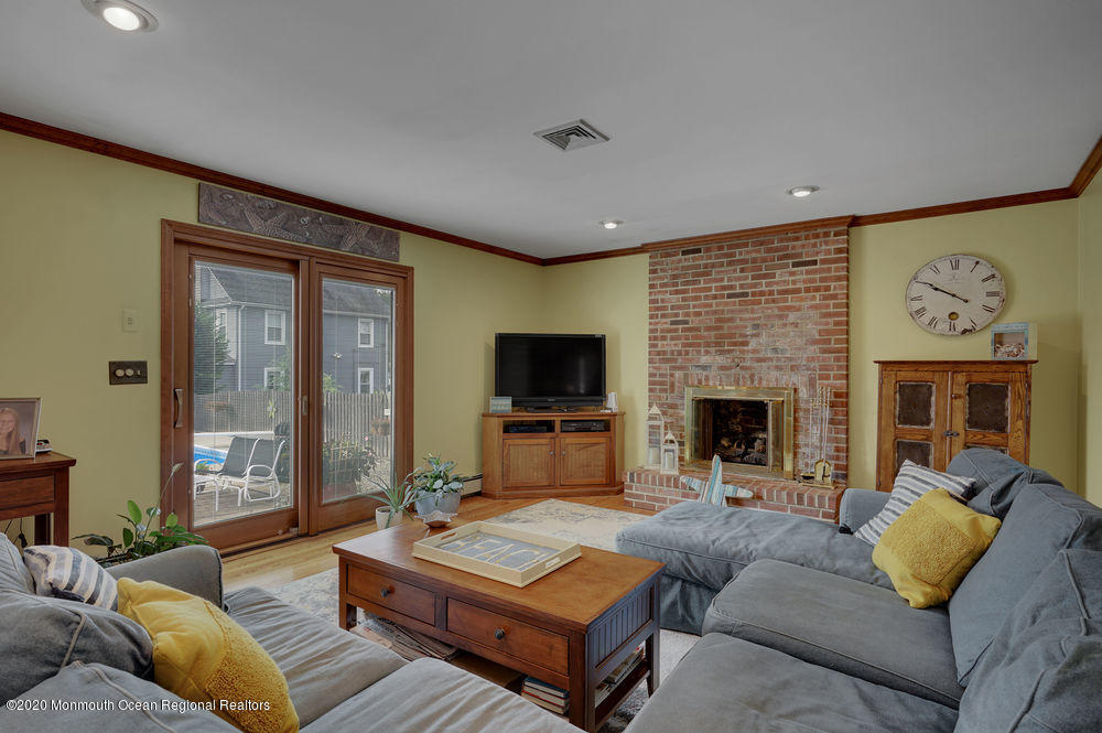 1210 Rue Avenue Point Pleasant, NJ 08742 - Photo 26 of 44 027_dsc03515