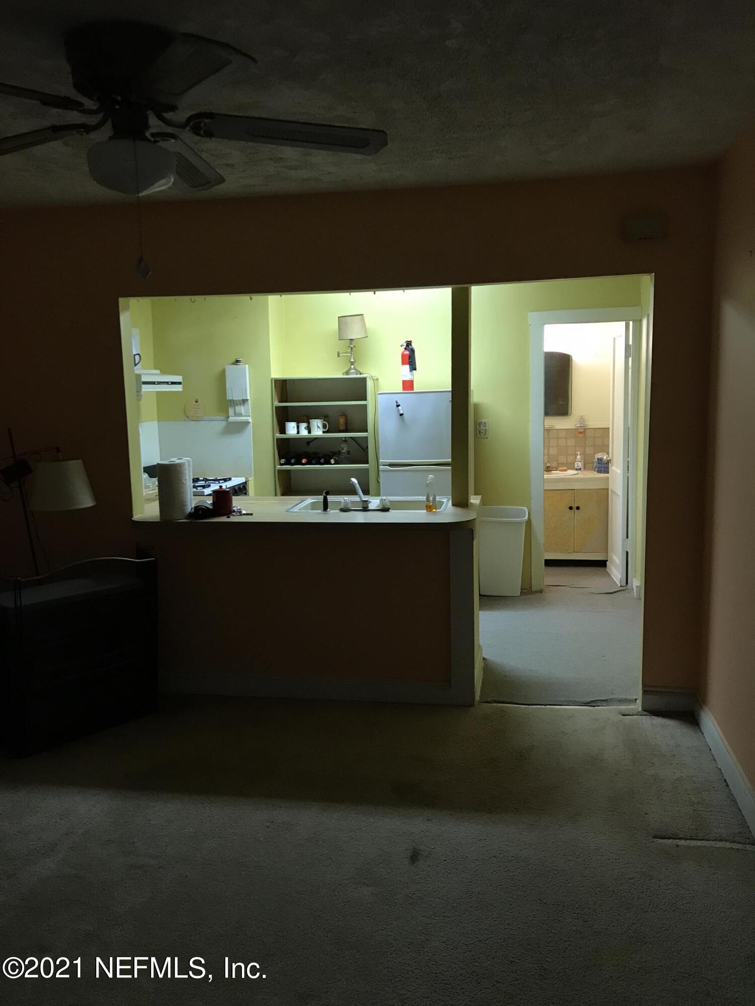 121 Silver Pond Road Crescent City, FL 32112 - Photo 12 of 26 Kitchen