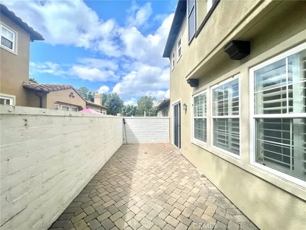 $4,600 | 140 Paseo Vista, San Clemente, CA 92673