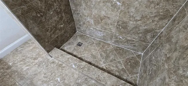 $1,700 | 8951 North New River Canal Road, Unit 1B, Plantation, FL 33324