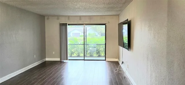 $1,700 | 8951 North New River Canal Road, Unit 1B, Plantation, FL 33324