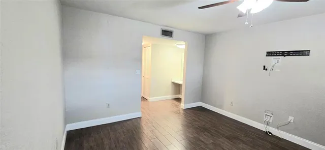 $1,700 | 8951 North New River Canal Road, Unit 1B, Plantation, FL 33324