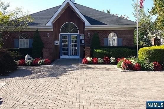 560 Holly Court Mahwah, NJ 07430 - Photo 31 of 33 a front view of a house with a yard