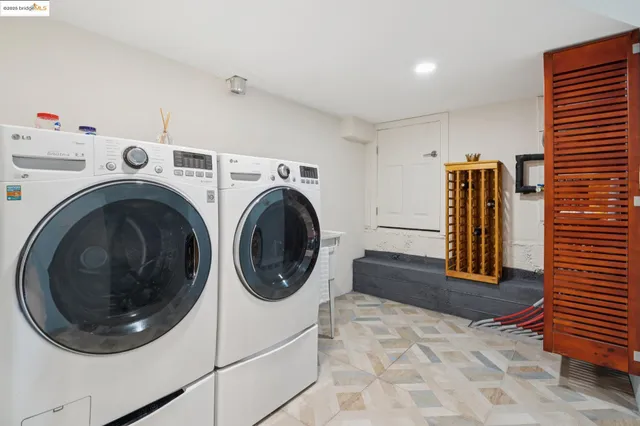 $1,988,000 | 38 Lenelle Court, Moraga, CA 94556