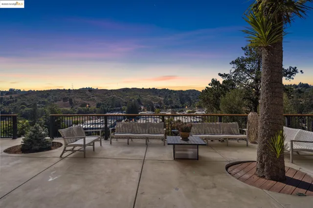 $1,988,000 | 38 Lenelle Court, Moraga, CA 94556