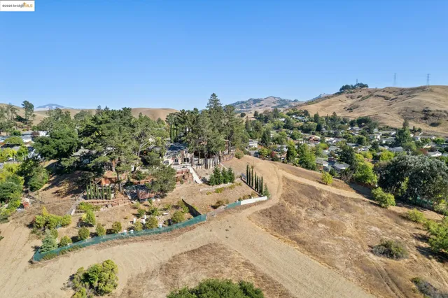 $1,988,000 | 38 Lenelle Court, Moraga, CA 94556