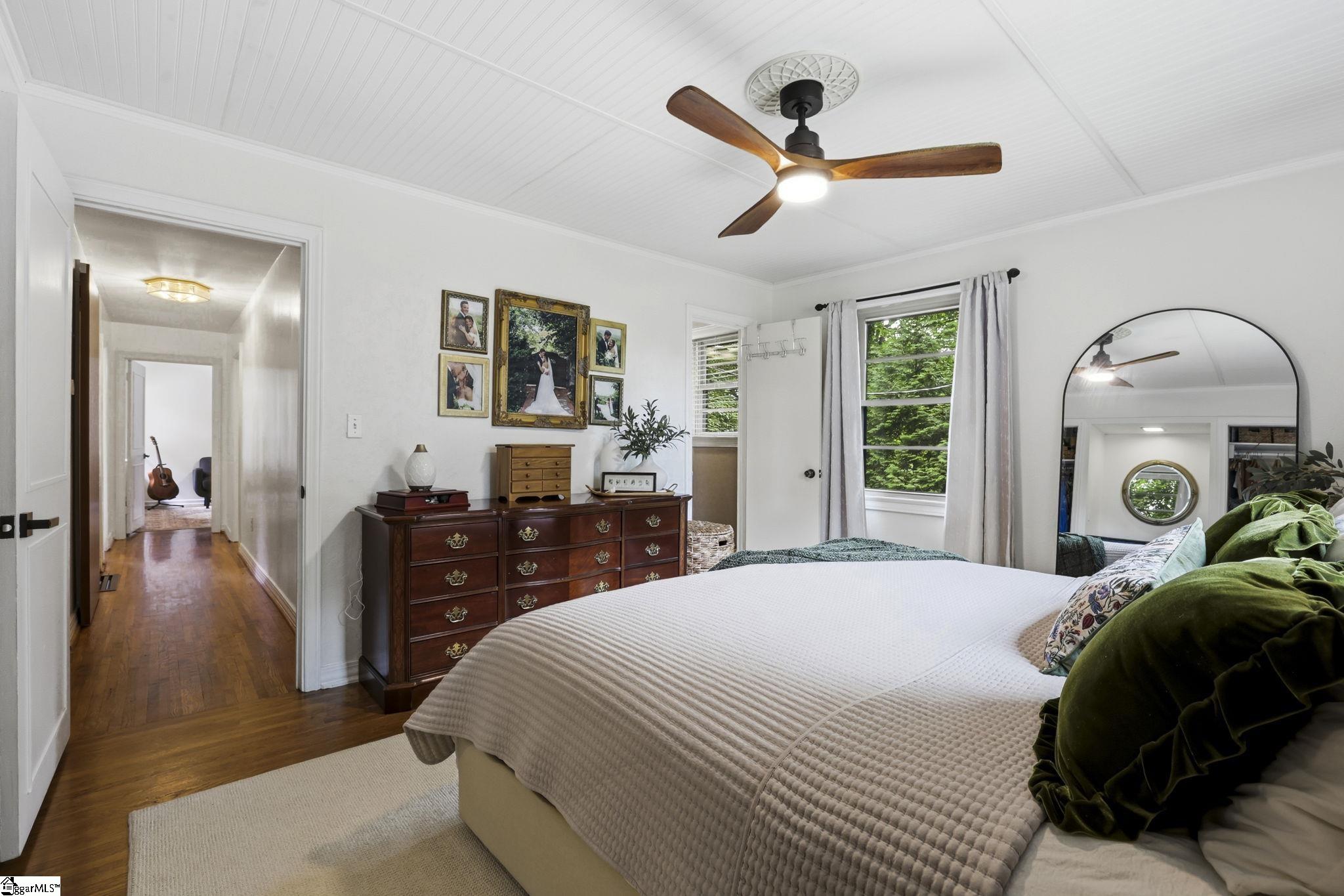211 Grace Avenue Easley, SC 29640 - Photo 34 of 40