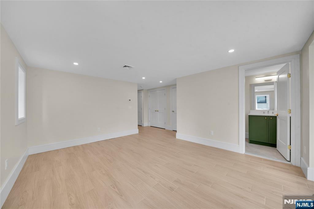 686 Probst Avenue, Unit B Fairview, NJ 07022 - Photo 24 of 28 Gallery Image 24
